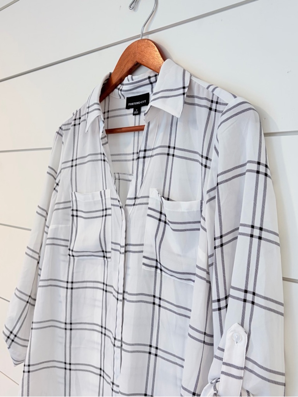 Fortune + Ivy Plaid Button Down Blouse M Minimalist Officecore Clean Girl Top - Picture 3 of 9